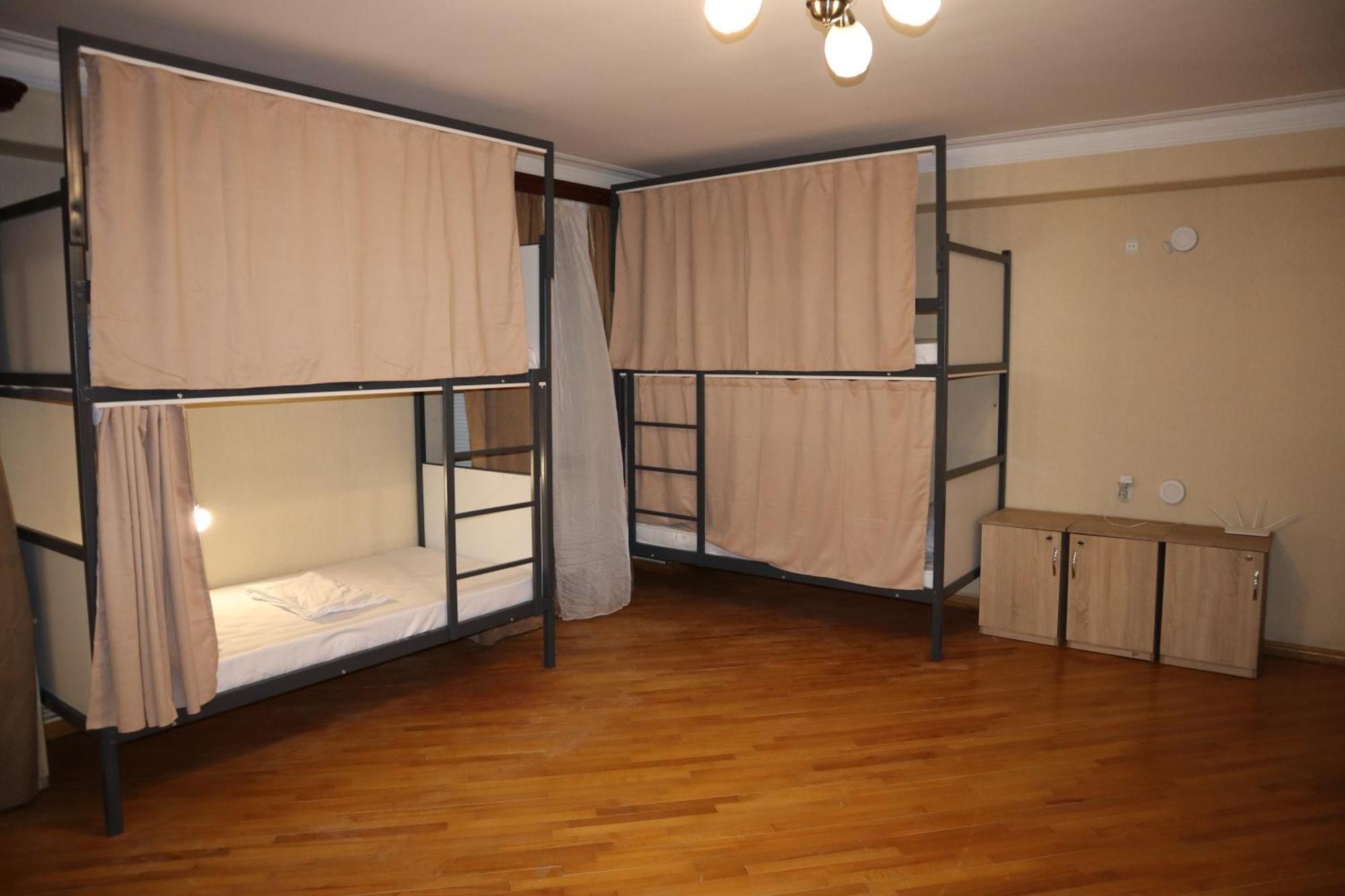 Sweet Sleep Hostel エレバン エクステリア 写真