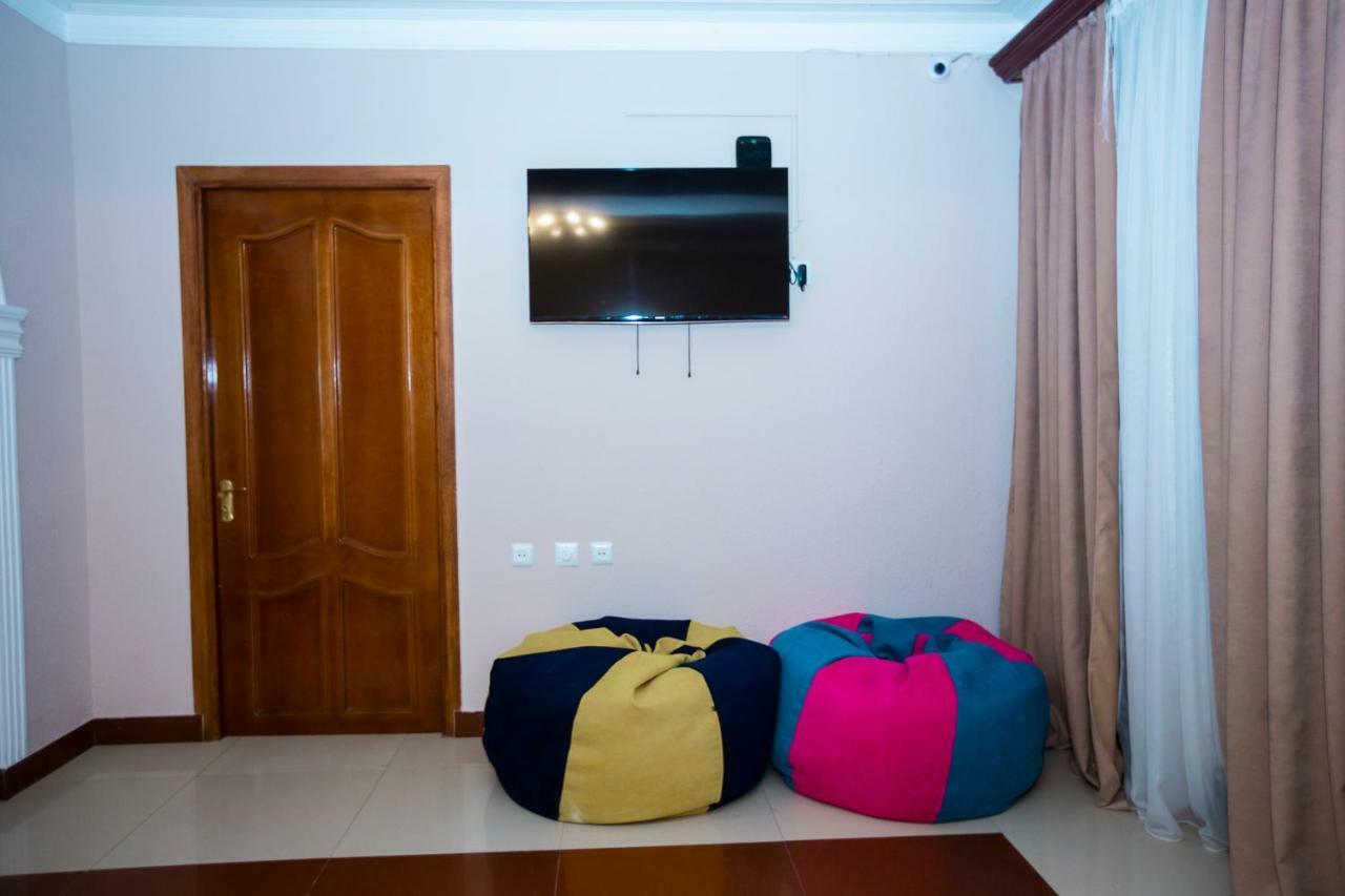 Sweet Sleep Hostel エレバン エクステリア 写真